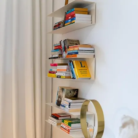 דירה Zoliborz - Parking & Two Balconies - By Rentujemy ורשה